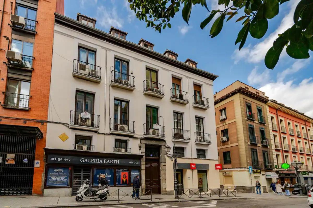 La Casa De La Escritora Hotel Madrid Exterior photo